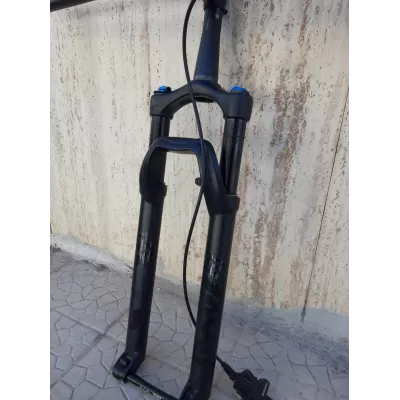 FORCELLA FOX RHYTHM 32 BOOST CON COMANDO REMOTO 21462 1