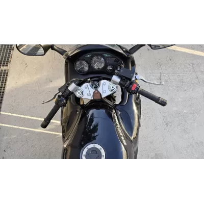 MOTO SUZUKI GSX 750 F 1999